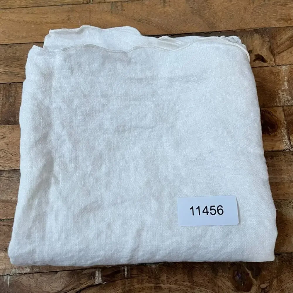 Vintage Off-white Linen Tablecloth Scalloped Edge 33 x 33